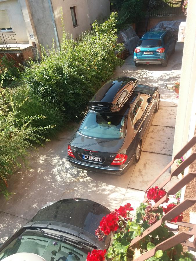 Apartment Nela Ni Kültér fotó