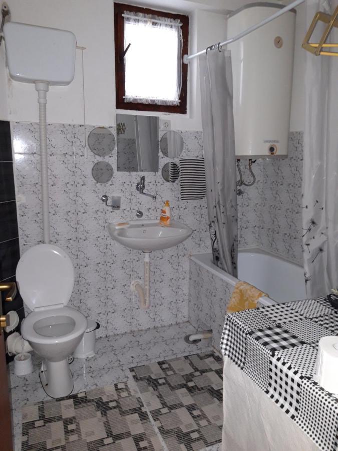 Apartment Nela Ni Kültér fotó